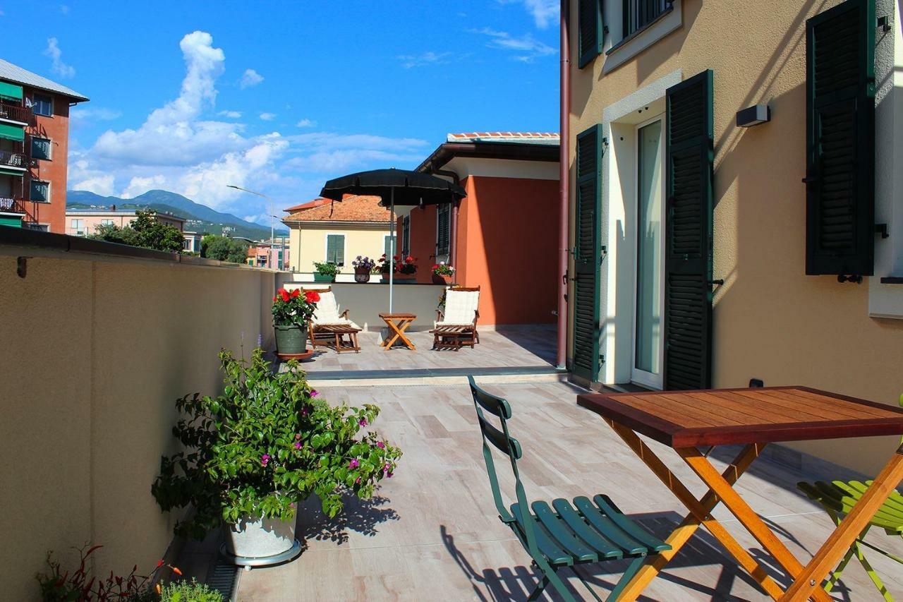 Hotel Calma Di Vento Sestri Levante Exterior foto